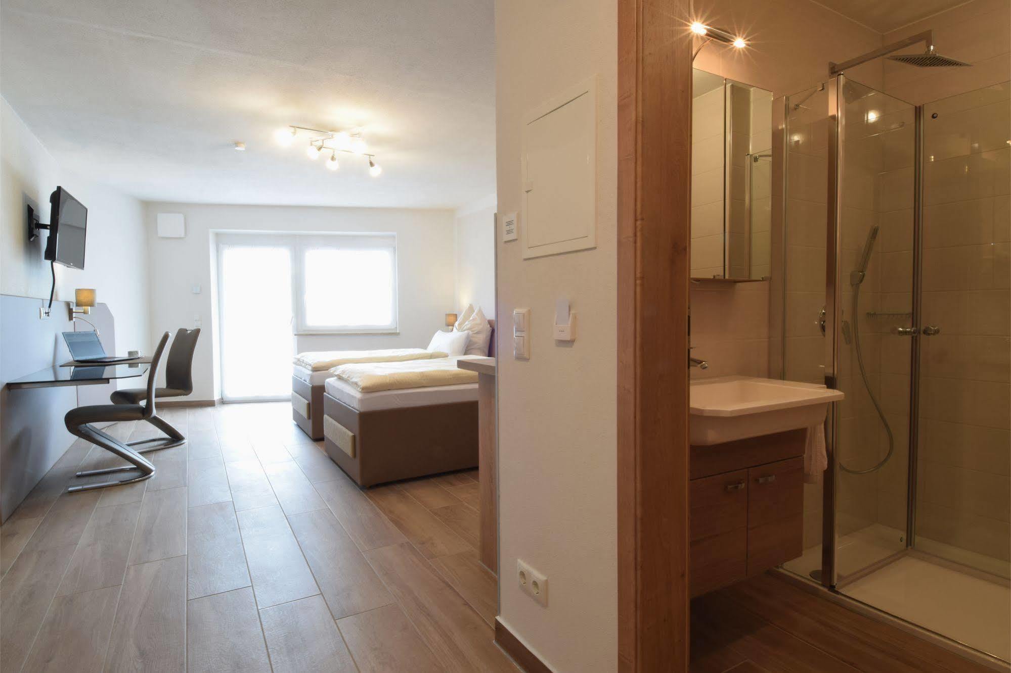 Aparthotel Donaustern Asbach-Baumenheim Luaran gambar