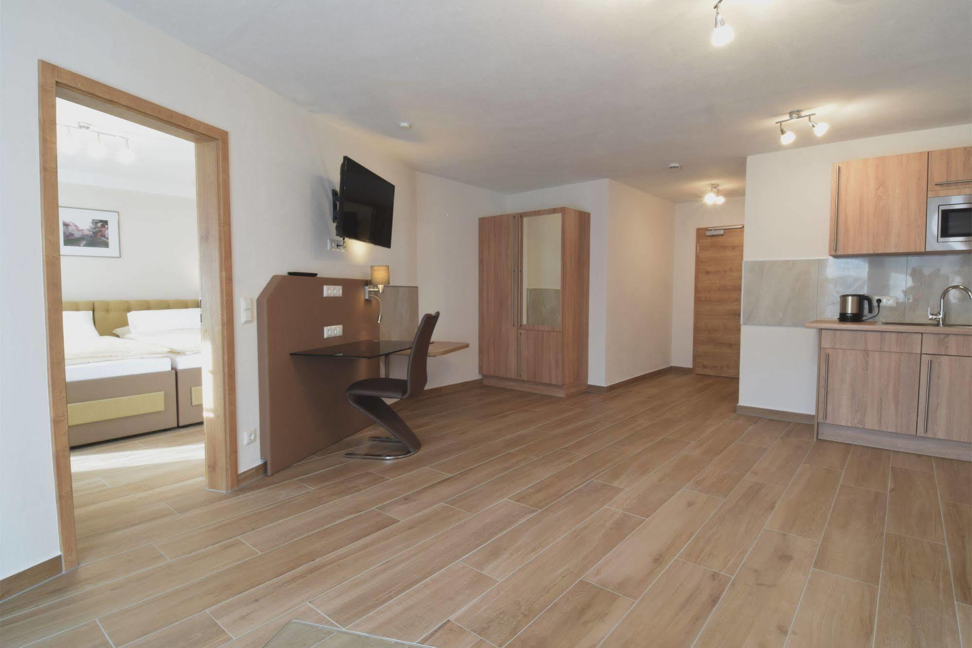 Aparthotel Donaustern Asbach-Baumenheim Luaran gambar