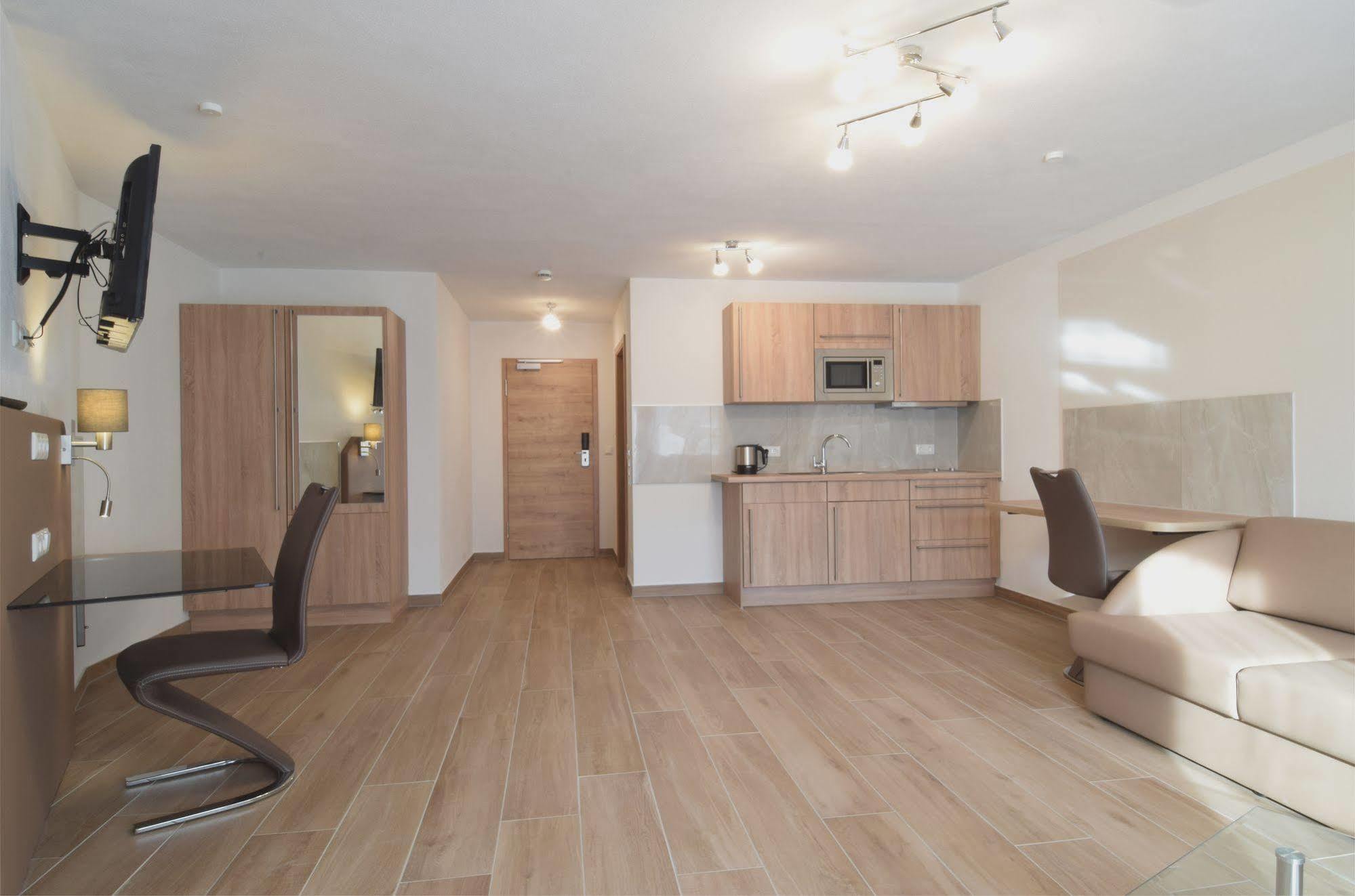 Aparthotel Donaustern Asbach-Baumenheim Luaran gambar