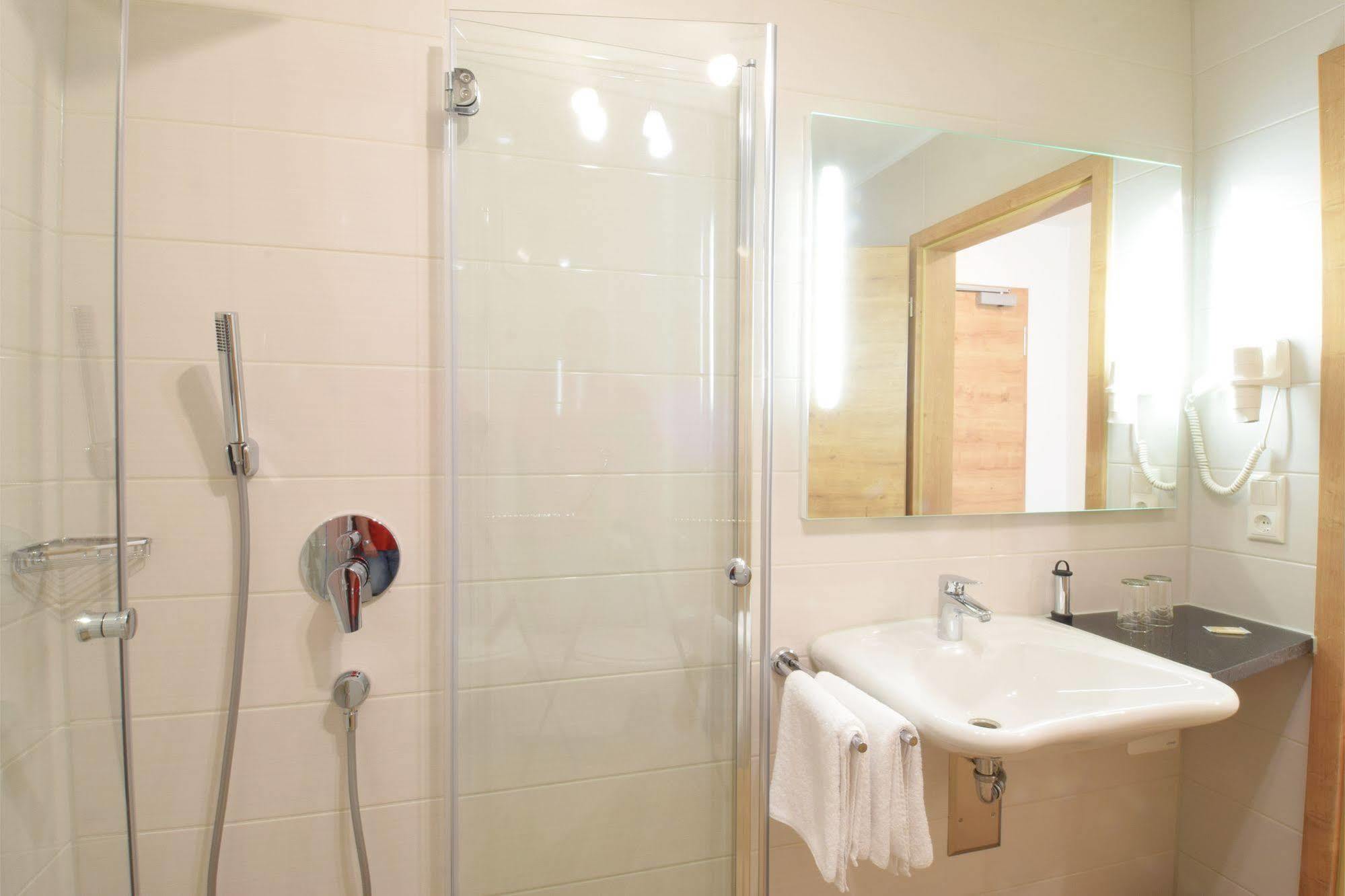 Aparthotel Donaustern Asbach-Baumenheim Luaran gambar