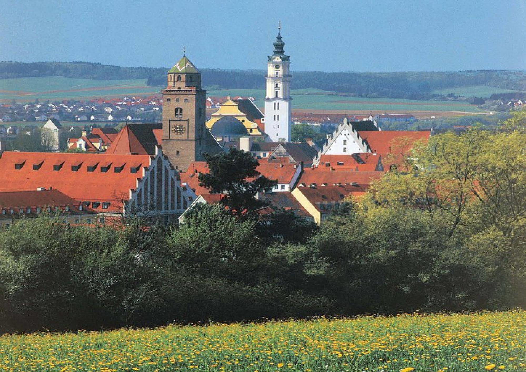 Aparthotel Donaustern Asbach-Baumenheim Luaran gambar
