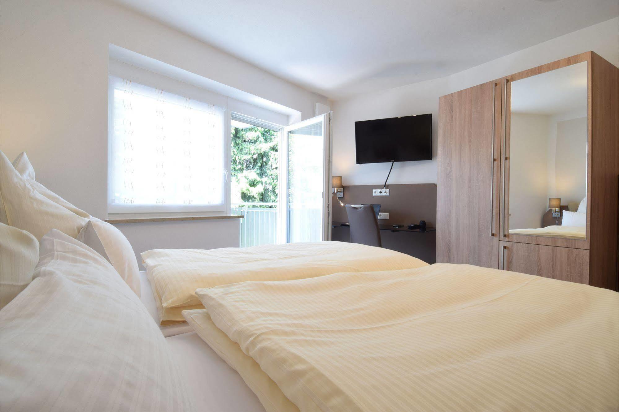 Aparthotel Donaustern Asbach-Baumenheim Luaran gambar