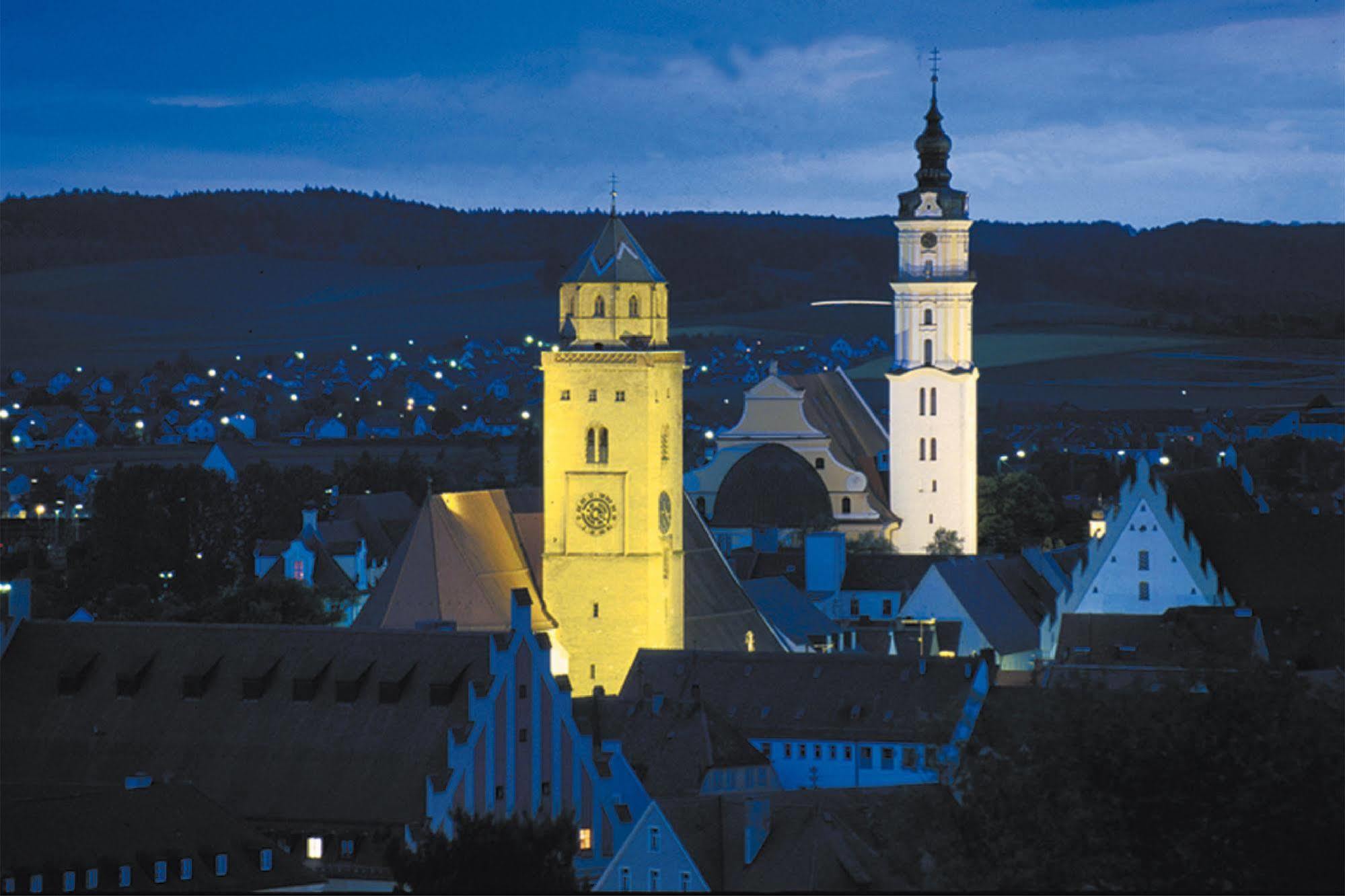 Aparthotel Donaustern Asbach-Baumenheim Luaran gambar